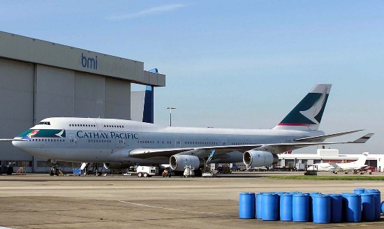 A bordo di Cathay Pacific Airways si beve italiano