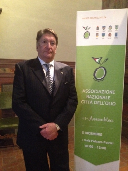 Enrico Lupi confermato alla guida delle Città dell’Olio
