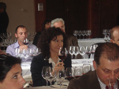 I vini della Val d’Orcia svelano i loro segreti. A San Quirico (Si) dal 25 al 28 aprile