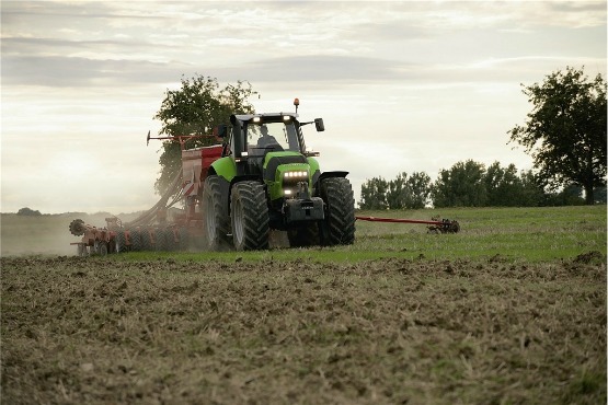 Meno burocrazia e più tutele per gli agricoltori europei. Cassese (M5S) alla Conferenza di Zagabria