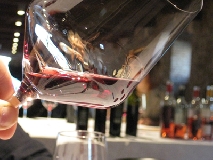 Vino, per la promozione all’estero nasce accordo Mipaaf-Vinitaly