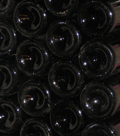 Icqrf sequestra 72mila bottiglie di vino. Romano: difesi i consumatori