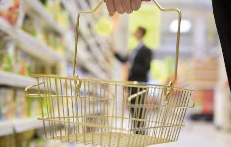 La crisi svuota il frigo, in 5 anni le famiglie hanno ridotto i consumi