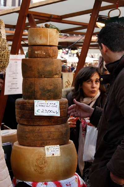 Siena, conto alla rovescia per il Mercato nel Campo