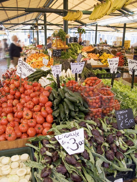 Agricoltori e commercianti insieme per qualità e un occhio ai prezzi