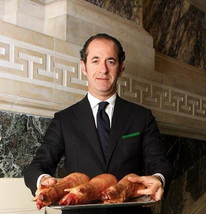 Il ministro Zaia lancia lo sciopero dell’ananas e consiglia la tradizione