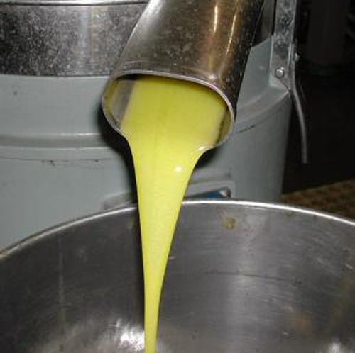 Paradosso extravergine. Peggior campagna olivicola di sempre, ma cisterne piene di olio italiano invenduto. Sicolo (Italia Olivicola): speculatori in azione