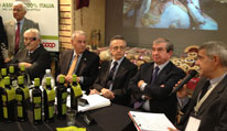 Presentato Assieme, l’olio 100% italiano dal campo alla tavola