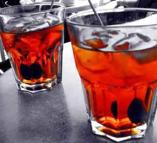 Bere consapevole, non è il vino a sballare i giovani