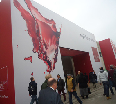 Vinitaly chiude con 148mila presenze (+6%) e operatori stranieri in aumento