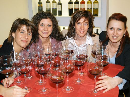 Il vino è l’italianità. Quattro italiani su dieci lo bevono tutti i giorni