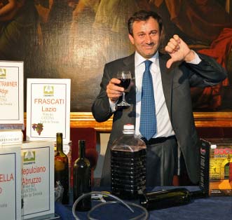 Bene annuncio ritiro vini in polvere da mercato UE