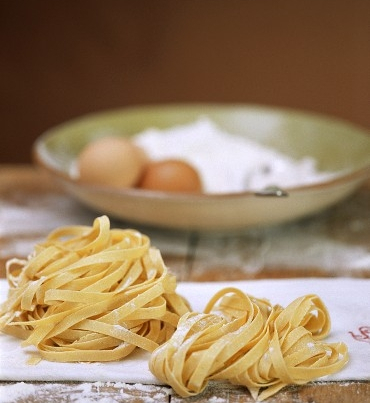 Pasta e pane fatti in casa, sempre meno italiani sanno prepararli