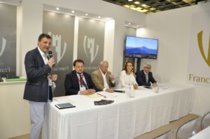 1 A. Radic G. Fava V. Moretti L. Barzano L. Vizza