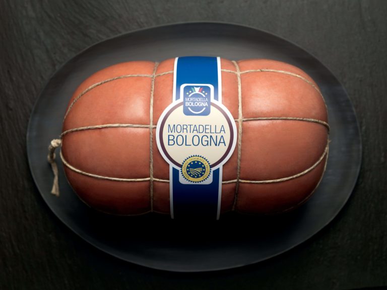 Vigila anche tu sulla Mortadella Bologna IGP. Il Consorzio si rivolge ai consumatori