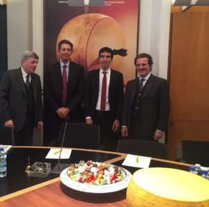 Ministro Martina a Consorzio Grana Padano