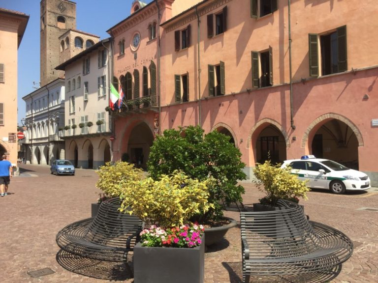 Ambiente, ancora troppo bassa la spesa delle città italiane per il verde pubblico