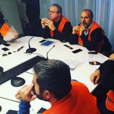 Puglia, i Gilet Arancioni rispondono al ministro Centinaio. «Lo scaricabarile non interessa agli agricoltori». E lo invitano a Bari il 7 gennaio