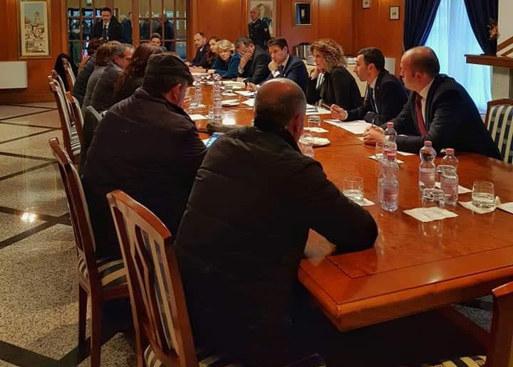 Protesta pastori sardi. Movimento Pastori Sardi dopo incontro con Governo: subito 1 euro al litro e 20 milioni per ritiro giacenze. La mobilitazione prosegue