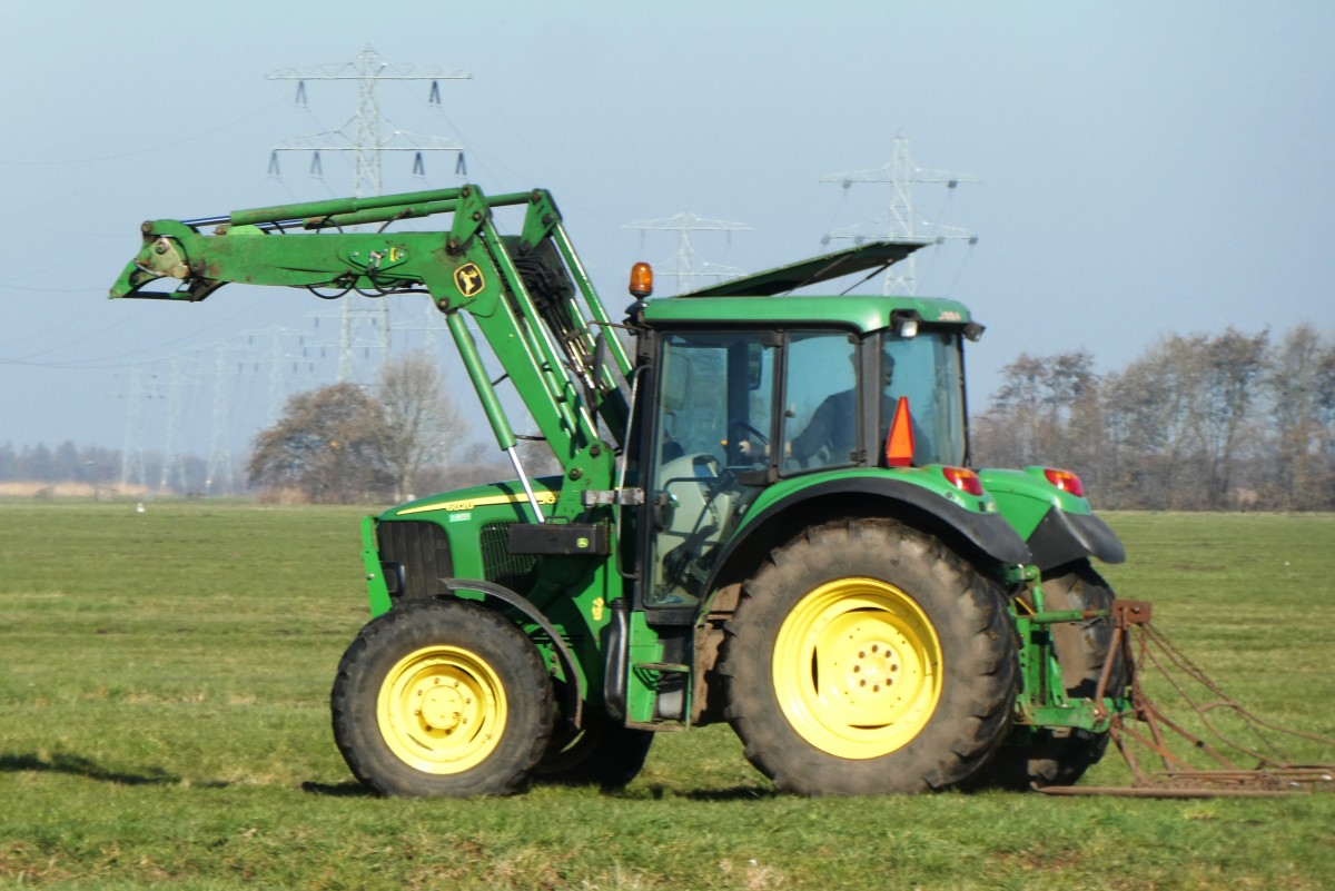 Más de mil agricultores y criadores se benefician de nuevos recursos de maquinaria.  La inversión total es de 40 millones de euros