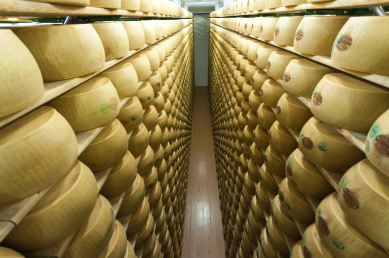 Firmato Protocollo di Intesa tra il Consorzio Parmigiano Reggiano e Borsa Merci Telematica Italiana