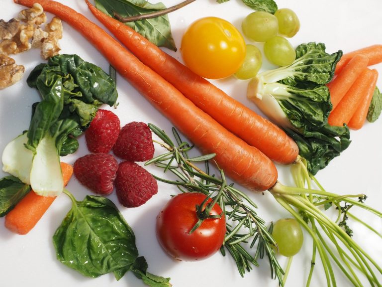 Il veganesimo è come una religione, non è discriminabile. Sentenza storica in Gran Bretagna