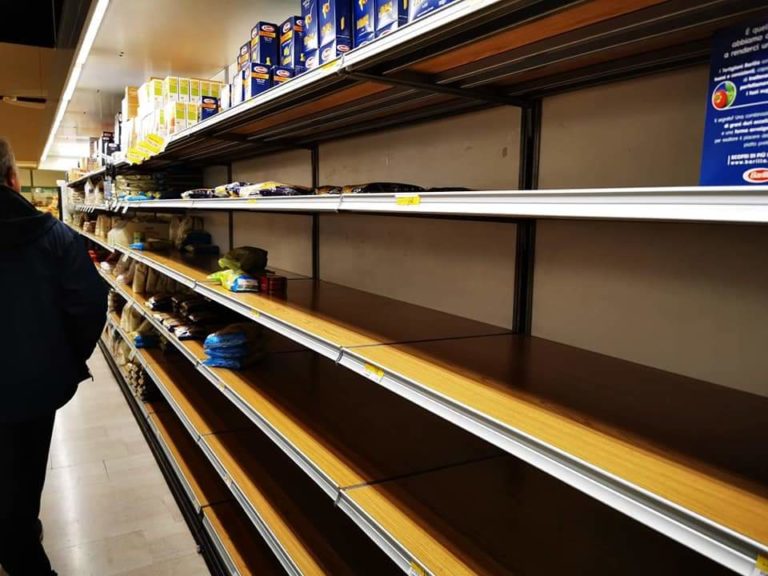 Verso nuovi lockdown. Bellanova contro gli allarmi: filiera agroalimentare assicura cibo su banchi e scaffali