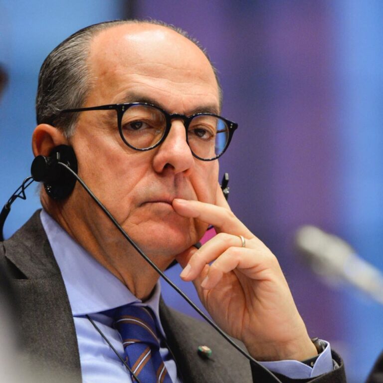 Recovery Fund. 8 miliardi per un’agricoltura sostenibile. De Castro: «Misure senza precedenti»