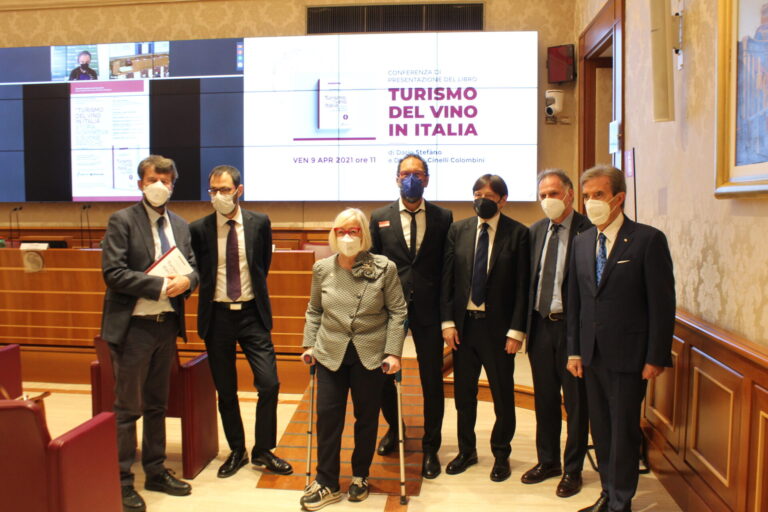Turismo del vino: l’enoturismo come leva strategica per la ripartenza