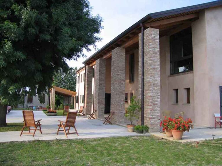 Cia Veneto: “Da oggi meno restrizioni per gli agriturismi”
