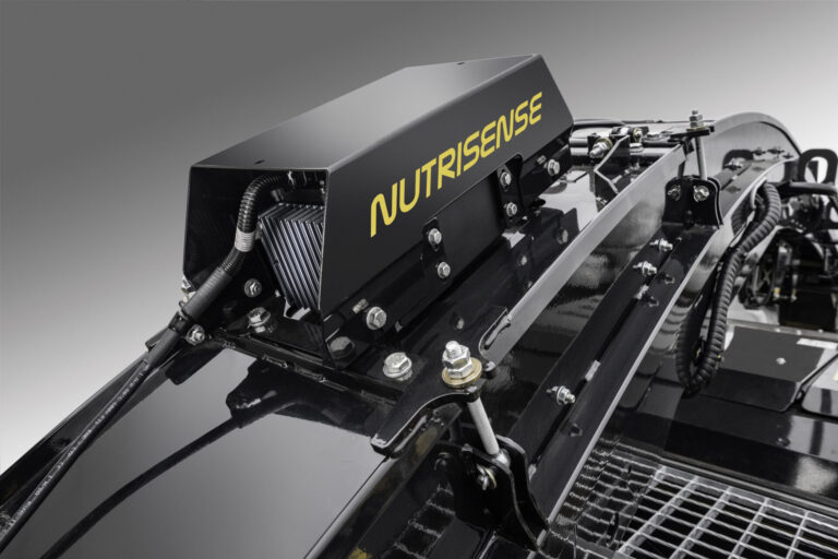Tecnologia di analisi dei nutrienti NutriSense di New Holland aiuta gli agricoltori a prendere decisioni informate per commercializzare il loro prodotto
