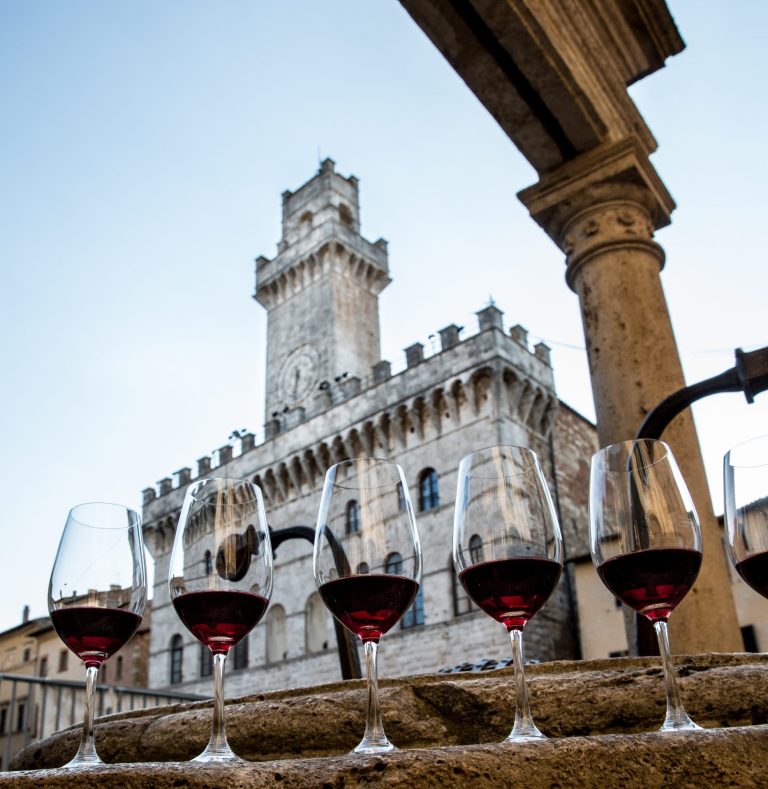 Vino Nobile di Montepulciano: il Masaf approva il nuovo disciplinare “Pieve”