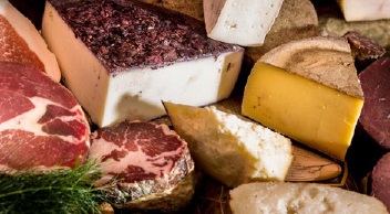 Incontro su filiera corta e vendita diretta. Al Mercato della Spesa in Campagna di Grosseto si parla di Pat, Dop e Igp