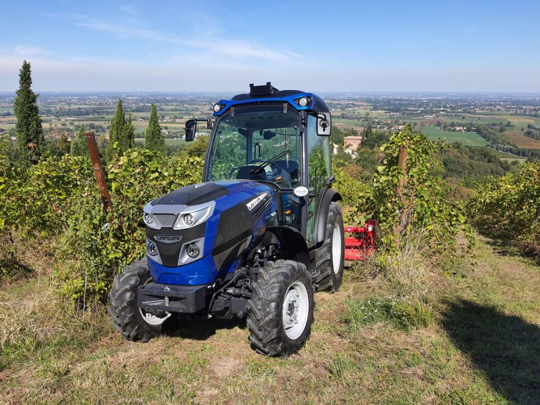 Vinitaly. Landini torna a Verona con gli specialisti del vigneto, in mostra i trattori REX 4-110F e il REX 3-080