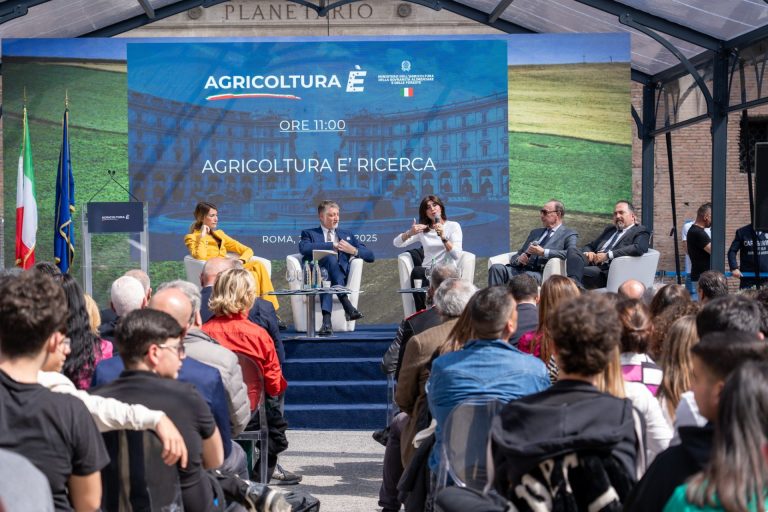 Agricoltura E’: nella terza giornata presenza di ministri. Lollobrigida: Tutelare e raccontare la nostra agricoltura