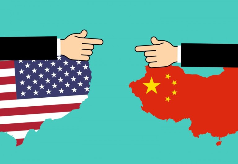 Cina risponde a dazi Trump. Ambasciata in Italia: Strategia tariffaria Usa è tentativo di scaricare responsabilità di difficoltà economiche interne