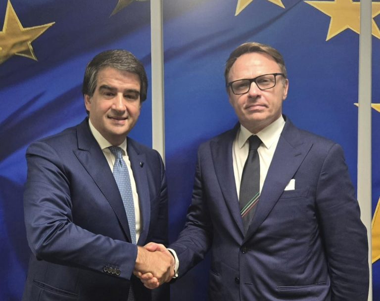 Pac, Lollobrigida incontra Fitto: Fondi per agricoltura restino centrali nelle politiche europee