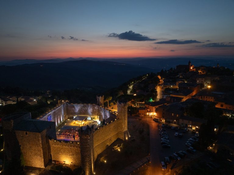 Jazz & Wine in Montalcino con la voce raffinata ed elegante di Malika Ayane